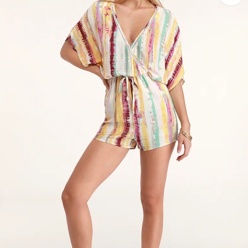 NWT Lulu's Watercolor Wonders Cream and Magenta Tie-Dye Romper Size Small